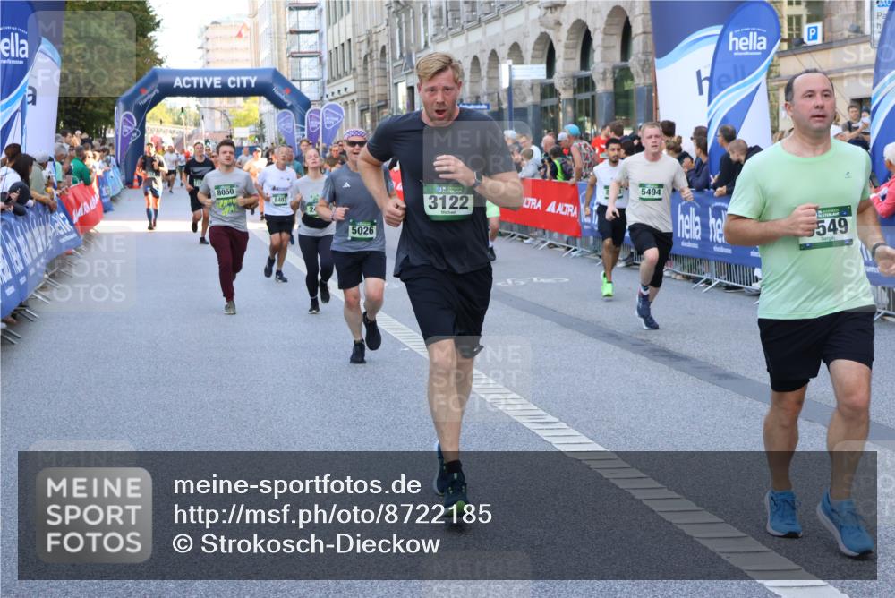 07.09.2025 - BARMER Alsterlauf Strokosch-Dieckow http://msf.ph/oto/8722185 07.09.2025 09:55:24 Ziel 2188, 2345, 2734, 2737, 3494, 3578, 3622, 3629, 3827, 3949, 4169, 4646, 4677, 4886, 4894, 5412, 5430, 5675, 5693, 5860, 5903, 6330, 8033 meine-sportfotos.de