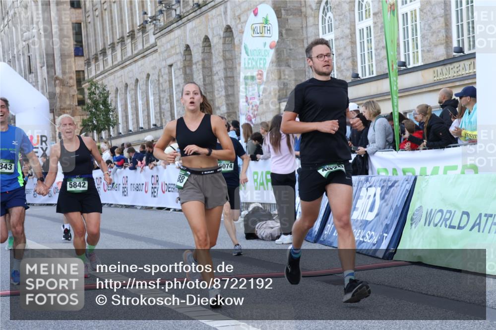 07.09.2025 - BARMER Alsterlauf Strokosch-Dieckow http://msf.ph/oto/8722192 07.09.2025 09:58:26 Ziel 2377, 2672, 3055, 4012, 4523, 4701, 4704, 4723, 4888, 4920, 5079, 5366, 5384, 5629, 5697, 5842, 5843, 5901, 6074, 6238 meine-sportfotos.de