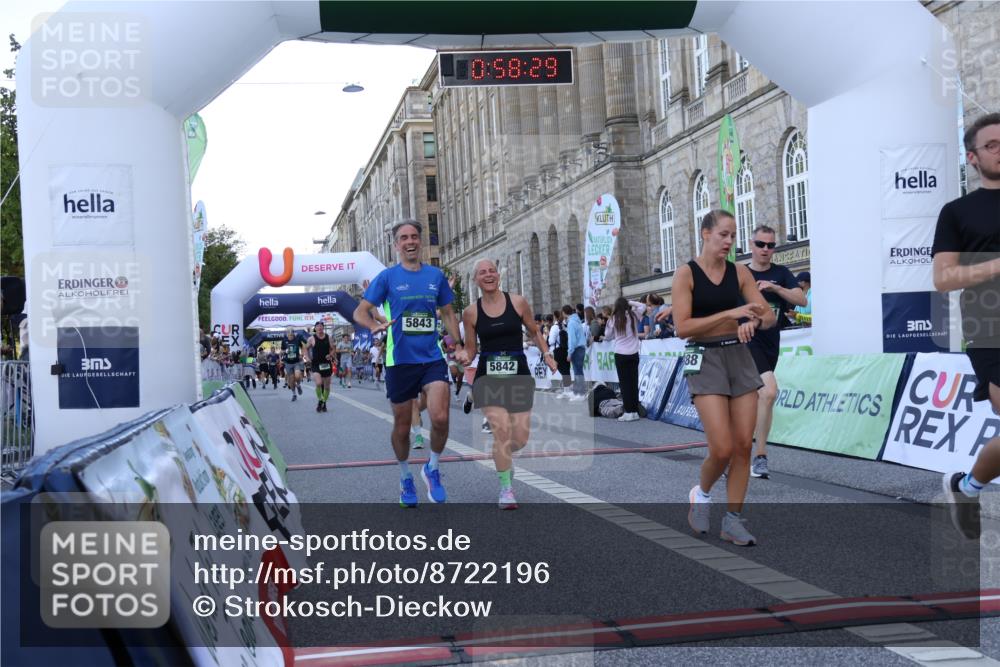 07.09.2025 - BARMER Alsterlauf Strokosch-Dieckow http://msf.ph/oto/8722196 07.09.2025 09:58:28 Ziel 2672, 3055, 4012, 4701, 4723, 4888, 4920, 5366, 5384, 5690, 5697, 5842, 5843, 6074, 6238, 6324, 8052 meine-sportfotos.de