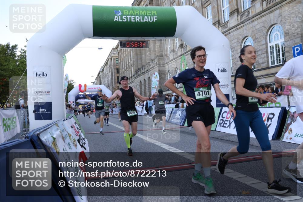 07.09.2025 - BARMER Alsterlauf Strokosch-Dieckow http://msf.ph/oto/8722213 07.09.2025 09:58:32 Ziel 2257, 2670, 2672, 3055, 4012, 4618, 4701, 4723, 4888, 5384, 5690, 5842, 5843, 6014, 6074, 6324, 8052, 8091, 8439 meine-sportfotos.de