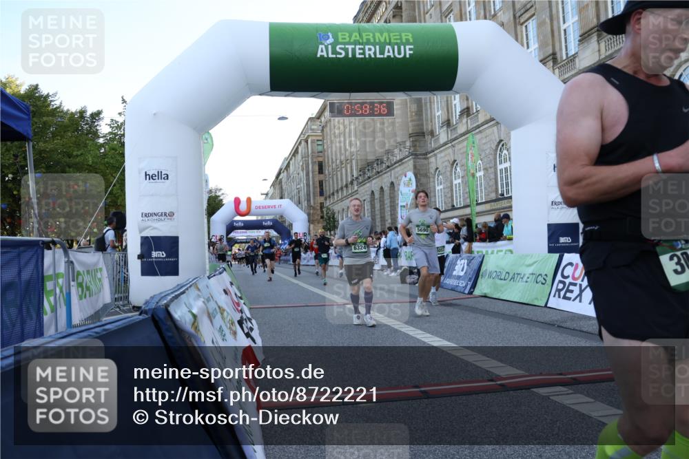 07.09.2025 - BARMER Alsterlauf Strokosch-Dieckow http://msf.ph/oto/8722221 07.09.2025 09:58:35 Ziel 2257, 2670, 3055, 4012, 4618, 4712, 4723, 4752, 5196, 5384, 5690, 6014, 6023, 6324, 8052, 8091, 8439 meine-sportfotos.de