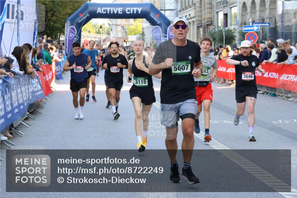 07.09.2025 - BARMER Alsterlauf Strokosch-Dieckow http://msf.ph/oto/8722249 07.09.2025 09:55:12 Ziel 2029, 2188, 2345, 2374, 2445, 2616, 2734, 2737, 2800, 3211, 3242, 3298, 3831, 3961, 4646, 4657, 4677, 4839, 4886, 5350, 5412, 5675, 5691, 5713, 5903, 8129, 8309 meine-sportfotos.de