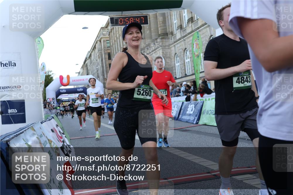 07.09.2025 - BARMER Alsterlauf Strokosch-Dieckow http://msf.ph/oto/8722251 07.09.2025 09:58:46 Ziel 2729, 2730, 2740, 2984, 3207, 3347, 4006, 4229, 4283, 4712, 4752, 4843, 4873, 4900, 5260, 5567, 5685, 5929, 5930, 5981, 6001, 6023, 8042 meine-sportfotos.de