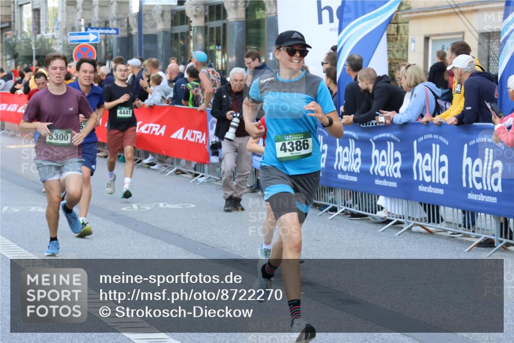 07.09.2025 - BARMER Alsterlauf Strokosch-Dieckow http://msf.ph/oto/8722270 07.09.2025 09:55:09 Ziel 2029, 2374, 2445, 2569, 2616, 2737, 2800, 3211, 3242, 3298, 3831, 3961, 4646, 4657, 4677, 4839, 4887, 5011, 5350, 5494, 5675, 5691, 5713, 5903, 8129, 8159, 8263, 8309 meine-sportfotos.de