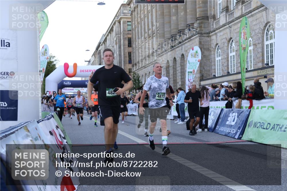 07.09.2025 - BARMER Alsterlauf Strokosch-Dieckow http://msf.ph/oto/8722282 07.09.2025 09:58:56 Ziel 2210, 2375, 2483, 2729, 2730, 2740, 3040, 3207, 3266, 3479, 3704, 3813, 4119, 4135, 4423, 4558, 4559, 4828, 4872, 5147, 5793, 5929, 5930, 5981, 6001, 8334 meine-sportfotos.de