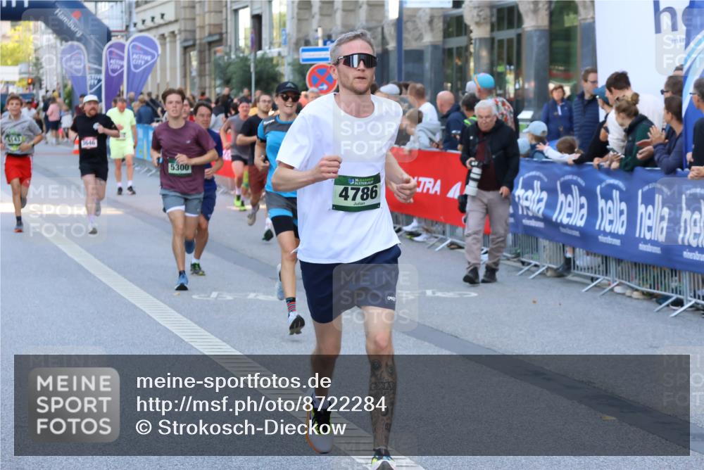 07.09.2025 - BARMER Alsterlauf Strokosch-Dieckow http://msf.ph/oto/8722284 07.09.2025 09:55:07 Ziel 2029, 2374, 2445, 2569, 2616, 2737, 2800, 3211, 3242, 3298, 3831, 3961, 4657, 4677, 4839, 4887, 5011, 5350, 5494, 5675, 5691, 5713, 8129, 8159, 8263, 8309 meine-sportfotos.de