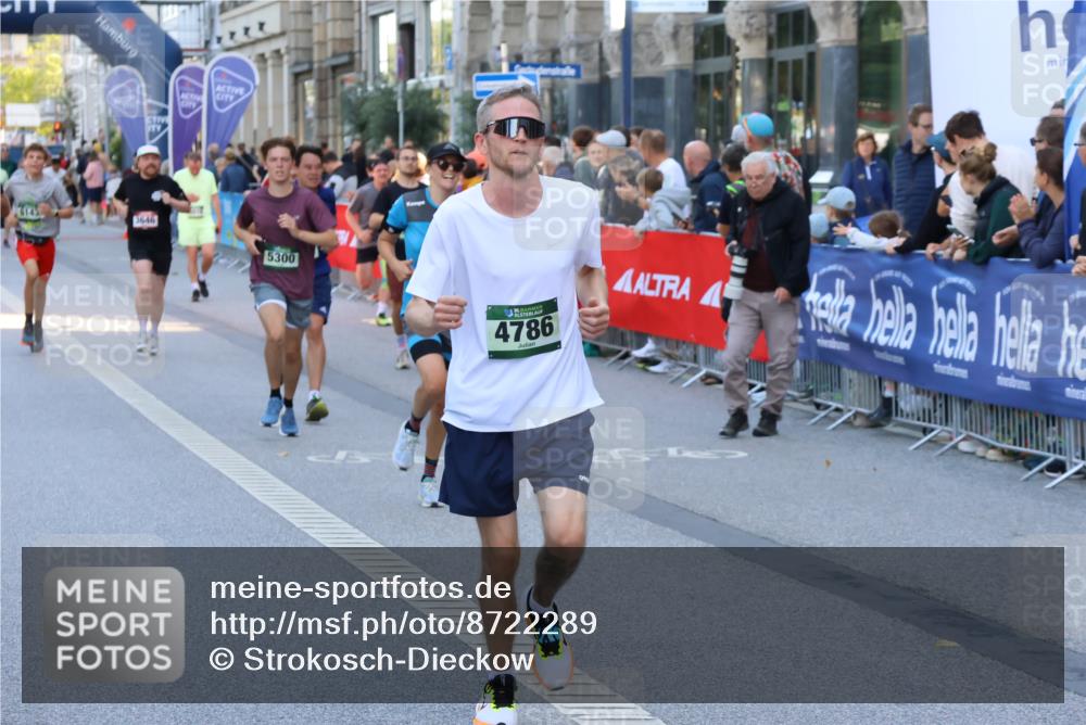 07.09.2025 - BARMER Alsterlauf Strokosch-Dieckow http://msf.ph/oto/8722289 07.09.2025 09:55:07 Ziel 2029, 2374, 2445, 2569, 2616, 2737, 2800, 3211, 3242, 3298, 3831, 3961, 4657, 4677, 4839, 4887, 5011, 5350, 5494, 5675, 5691, 5713, 8129, 8159, 8263, 8309 meine-sportfotos.de