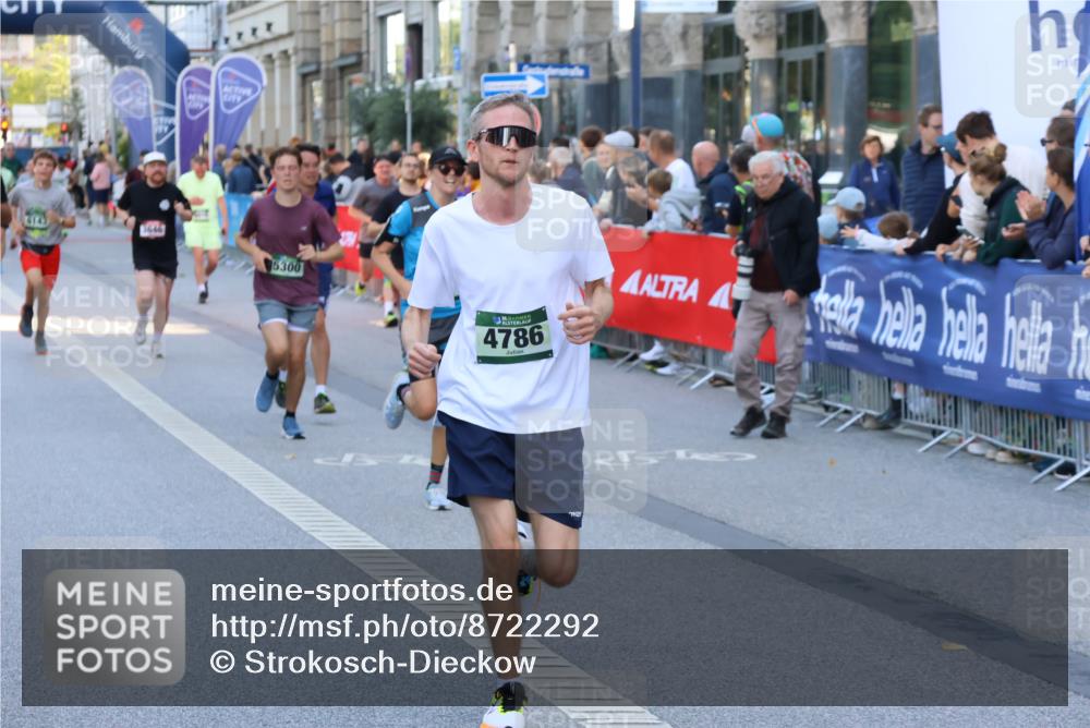 07.09.2025 - BARMER Alsterlauf Strokosch-Dieckow http://msf.ph/oto/8722292 07.09.2025 09:55:07 Ziel 2029, 2374, 2445, 2569, 2616, 2737, 2800, 3211, 3242, 3298, 3831, 3961, 4657, 4677, 4839, 4887, 5011, 5350, 5494, 5675, 5691, 5713, 8129, 8159, 8263, 8309 meine-sportfotos.de