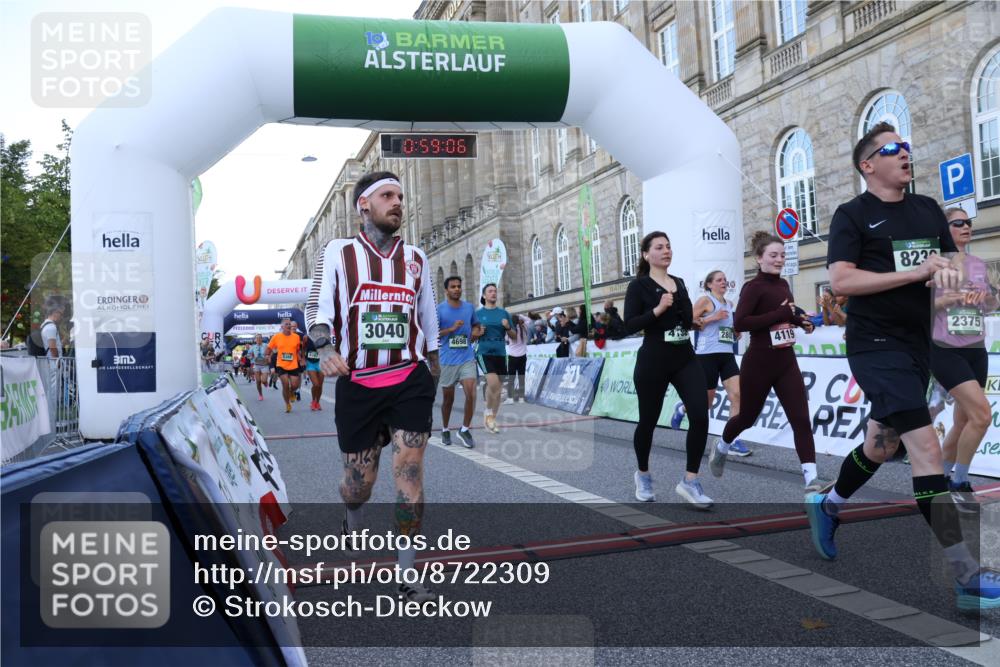 07.09.2025 - BARMER Alsterlauf Strokosch-Dieckow http://msf.ph/oto/8722309 07.09.2025 09:59:04 Ziel 2210, 2375, 2483, 2640, 2762, 2803, 2988, 3040, 3050, 3479, 3593, 3631, 4119, 4135, 4219, 4227, 4242, 4558, 4559, 4698, 5147, 5882, 5955, 6340, 8334, 8387, 8388 meine-sportfotos.de