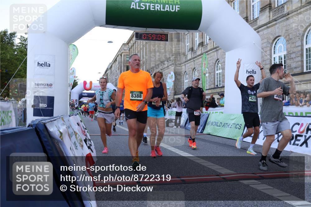 07.09.2025 - BARMER Alsterlauf Strokosch-Dieckow http://msf.ph/oto/8722319 07.09.2025 09:59:08 Ziel 2640, 2762, 2803, 2988, 3050, 3394, 3593, 3631, 4119, 4135, 4219, 4227, 4242, 4558, 4559, 4698, 4972, 5498, 5882, 5955, 6160, 6161, 6340, 8387, 8388 meine-sportfotos.de