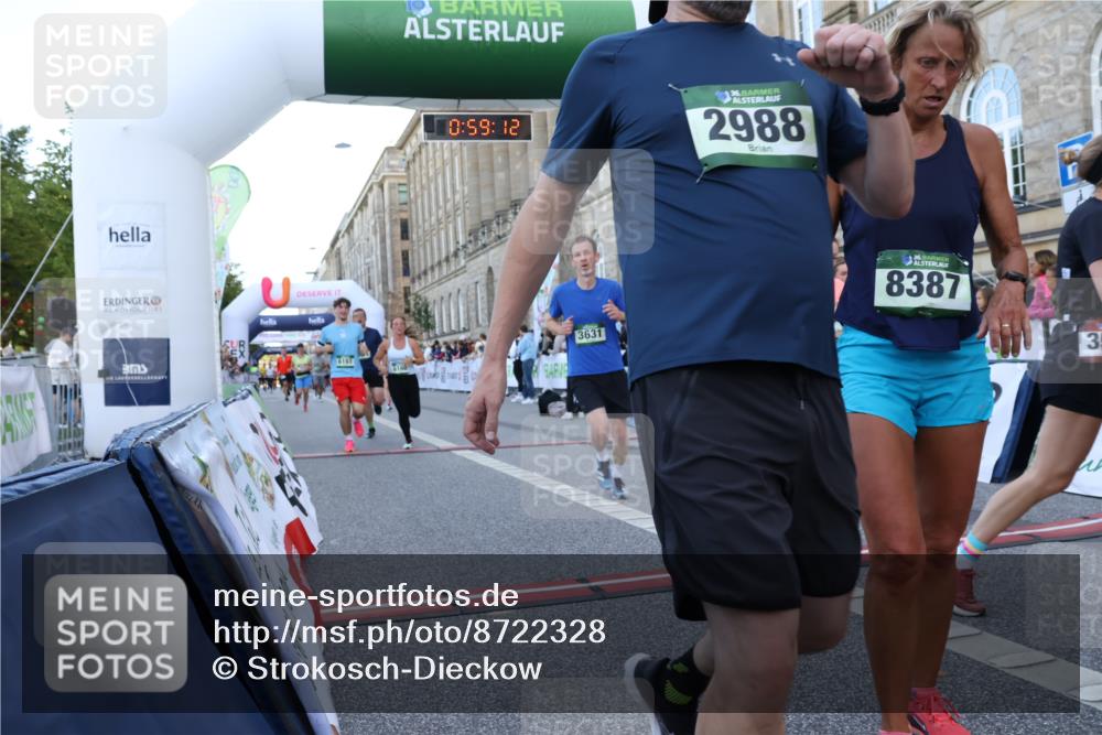 07.09.2025 - BARMER Alsterlauf Strokosch-Dieckow http://msf.ph/oto/8722328 07.09.2025 09:59:11 Ziel 2297, 2640, 2762, 2867, 2988, 3050, 3394, 3593, 3631, 3666, 4219, 4227, 4242, 4940, 4972, 5174, 5498, 5548, 5723, 5834, 5882, 5955, 6160, 6161, 8239, 8387, 8388 meine-sportfotos.de