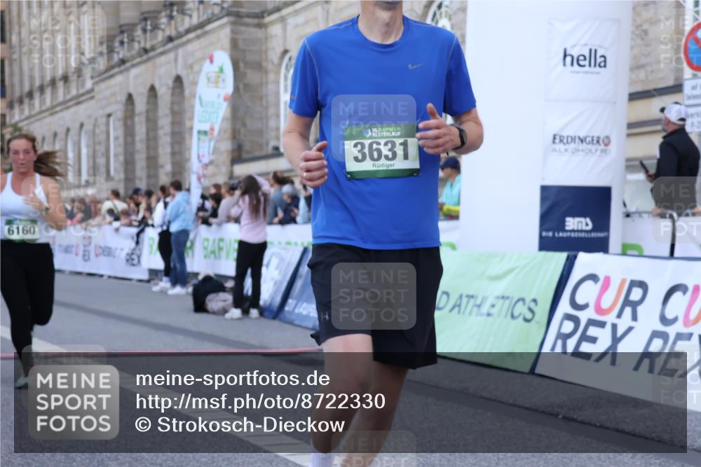 07.09.2025 - BARMER Alsterlauf Strokosch-Dieckow http://msf.ph/oto/8722330 07.09.2025 09:59:12 Ziel 2297, 2640, 2762, 2867, 2988, 3394, 3593, 3631, 3666, 4219, 4227, 4242, 4940, 4972, 5174, 5498, 5548, 5723, 5834, 5882, 6160, 6161, 8239 meine-sportfotos.de