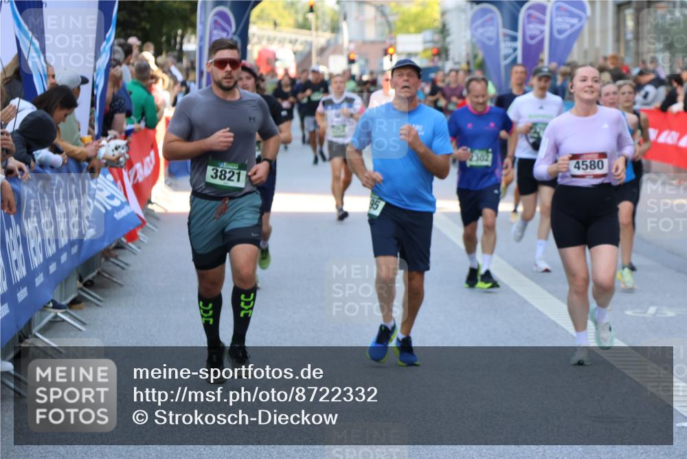 07.09.2025 - BARMER Alsterlauf Strokosch-Dieckow http://msf.ph/oto/8722332 07.09.2025 09:54:57 Ziel 2374, 2419, 2516, 2569, 2800, 3048, 3122, 3242, 3298, 3831, 3961, 4436, 4657, 4839, 4887, 5011, 5026, 5321, 5494, 5535, 5549, 5691, 5713, 5949, 8050, 8095, 8159, 8263, 8407 meine-sportfotos.de
