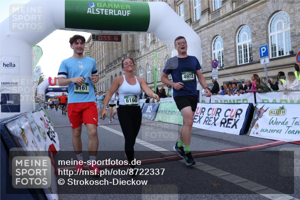07.09.2025 - BARMER Alsterlauf Strokosch-Dieckow http://msf.ph/oto/8722337 07.09.2025 09:59:14 Ziel 2297, 2786, 2867, 2988, 3394, 3482, 3593, 3631, 3666, 4227, 4242, 4940, 4972, 5174, 5498, 5548, 5723, 5834, 6160, 6161, 8239 meine-sportfotos.de