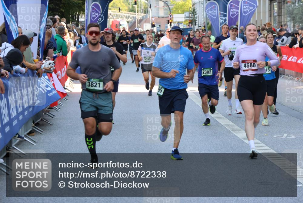07.09.2025 - BARMER Alsterlauf Strokosch-Dieckow http://msf.ph/oto/8722338 07.09.2025 09:54:57 Ziel 2374, 2419, 2516, 2569, 2800, 3048, 3122, 3242, 3298, 3831, 3961, 4436, 4657, 4839, 4887, 5011, 5026, 5321, 5494, 5535, 5549, 5691, 5713, 5949, 8050, 8095, 8159, 8263, 8407 meine-sportfotos.de