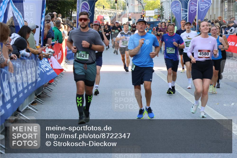 07.09.2025 - BARMER Alsterlauf Strokosch-Dieckow http://msf.ph/oto/8722347 07.09.2025 09:54:57 Ziel 2374, 2419, 2516, 2569, 2800, 3048, 3122, 3242, 3298, 3831, 3961, 4436, 4657, 4839, 4887, 5011, 5026, 5321, 5494, 5535, 5549, 5691, 5713, 5949, 8050, 8095, 8159, 8263, 8407 meine-sportfotos.de