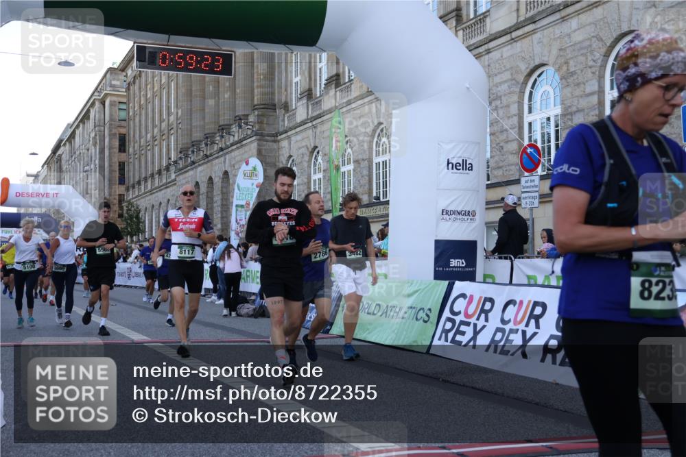 07.09.2025 - BARMER Alsterlauf Strokosch-Dieckow http://msf.ph/oto/8722355 07.09.2025 09:59:22 Ziel 2055, 2297, 2786, 2808, 2867, 3252, 3414, 3482, 3492, 3666, 4183, 4188, 4225, 4226, 4290, 4801, 4940, 5016, 5099, 5100, 5211, 5335, 5501, 5518, 5723, 5834, 5838, 8117, 8239 meine-sportfotos.de
