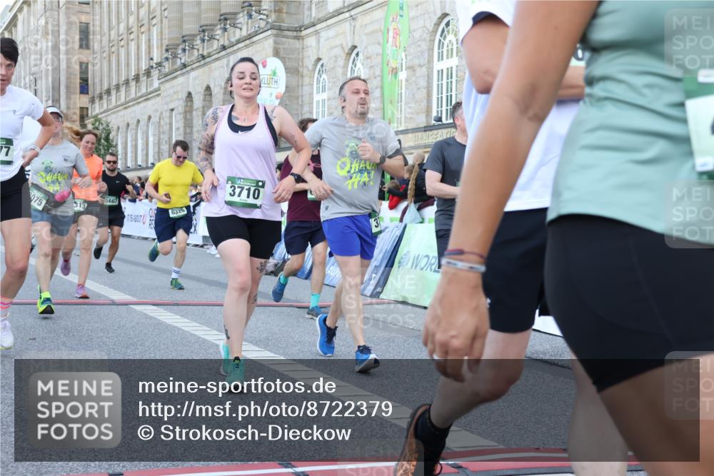 07.09.2025 - BARMER Alsterlauf Strokosch-Dieckow http://msf.ph/oto/8722379 07.09.2025 09:59:34 Ziel 2270, 2303, 2993, 3075, 3081, 3222, 3277, 3492, 3667, 3709, 3710, 3899, 3909, 4123, 4225, 4226, 4299, 4700, 5106, 5313, 5552, 5667, 6064, 6157, 6189, 6326 meine-sportfotos.de