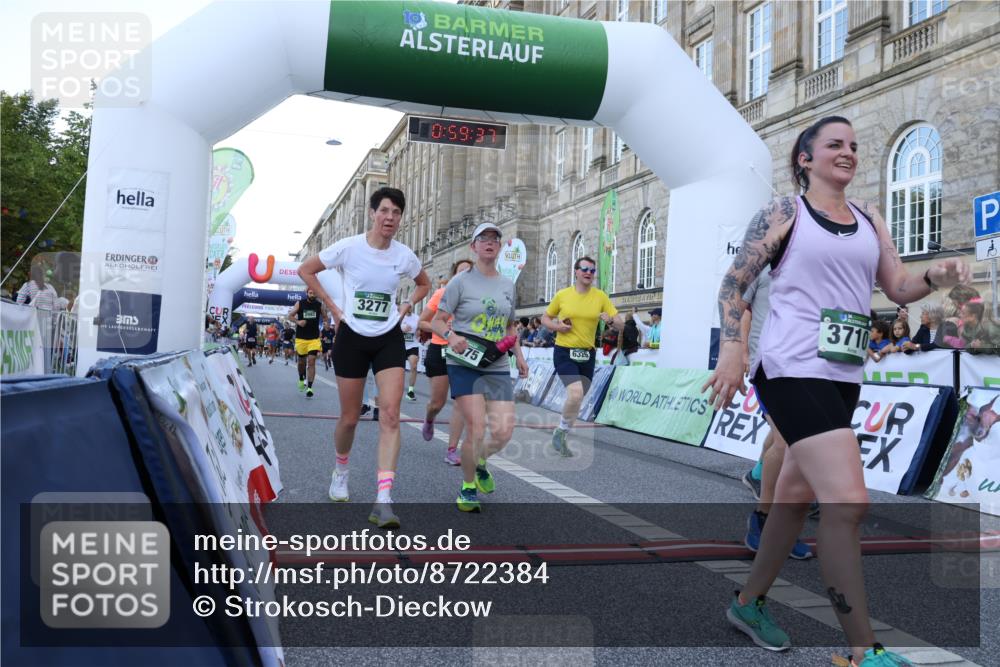 07.09.2025 - BARMER Alsterlauf Strokosch-Dieckow http://msf.ph/oto/8722384 07.09.2025 09:59:36 Ziel 2193, 2270, 2303, 2612, 2993, 3075, 3081, 3222, 3277, 3667, 3709, 3710, 3899, 3909, 4123, 4241, 4700, 5106, 5313, 5552, 5667, 5819, 5996, 6064, 6157, 6189, 6326 meine-sportfotos.de