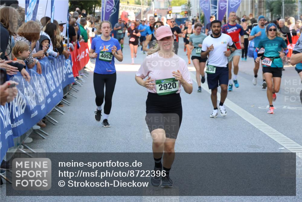 07.09.2025 - BARMER Alsterlauf Strokosch-Dieckow http://msf.ph/oto/8722396 07.09.2025 09:54:43 Ziel 2302, 2514, 2751, 3115, 3122, 3646, 3662, 3951, 4014, 4275, 4386, 4436, 4441, 4786, 4965, 4980, 5055, 5300, 5321, 5330, 5549, 5607, 5949, 6062, 6079, 6143, 6215, 8016 meine-sportfotos.de