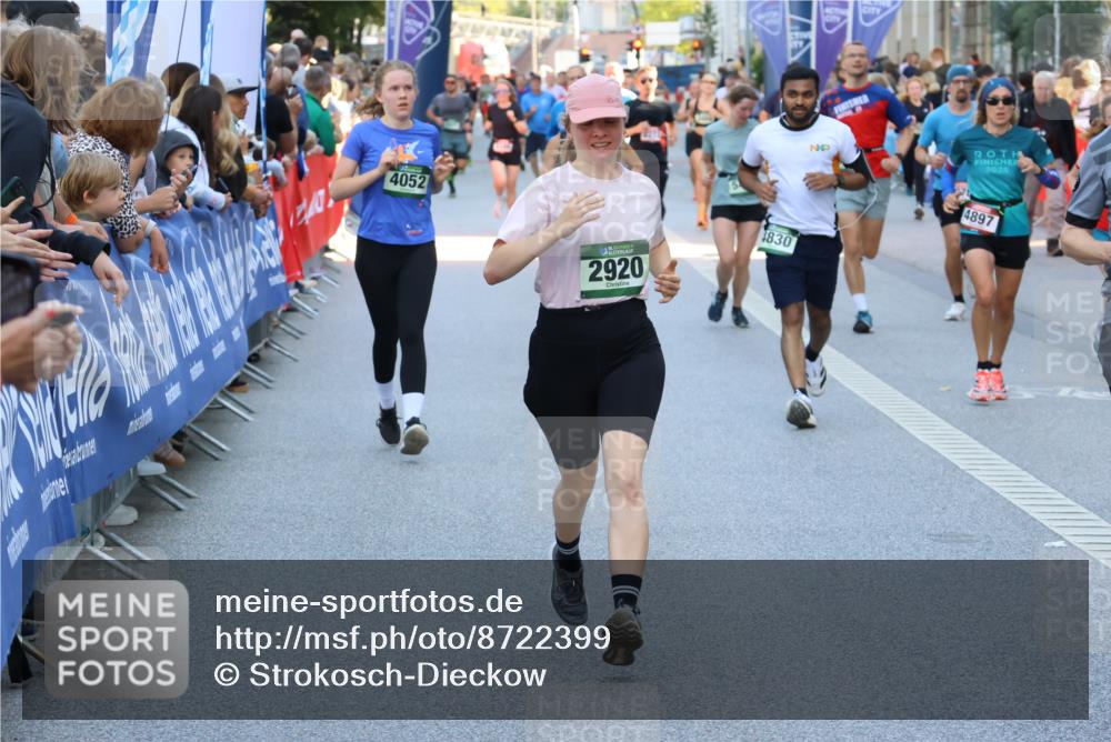 07.09.2025 - BARMER Alsterlauf Strokosch-Dieckow http://msf.ph/oto/8722399 07.09.2025 09:54:43 Ziel 2302, 2514, 2751, 3115, 3122, 3646, 3662, 3951, 4014, 4275, 4386, 4436, 4441, 4786, 4965, 4980, 5055, 5300, 5321, 5330, 5549, 5607, 5949, 6062, 6079, 6143, 6215, 8016 meine-sportfotos.de