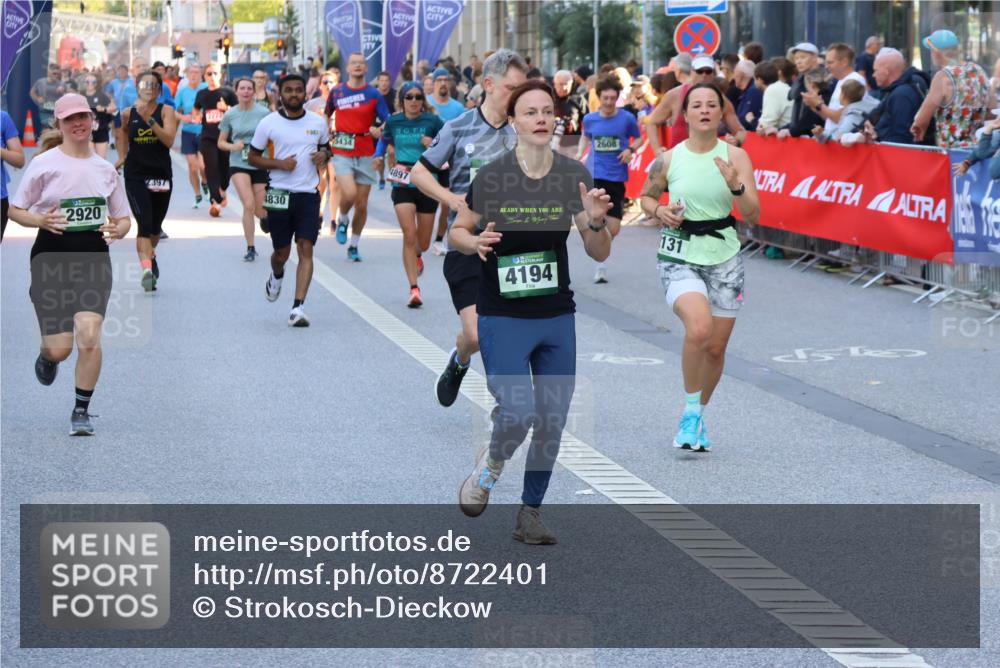 07.09.2025 - BARMER Alsterlauf Strokosch-Dieckow http://msf.ph/oto/8722401 07.09.2025 09:54:41 Ziel 2302, 2514, 2751, 3115, 3646, 3662, 3951, 4014, 4275, 4386, 4436, 4441, 4580, 4786, 4965, 4980, 5055, 5300, 5321, 5330, 5398, 5607, 6062, 6079, 6143, 6215, 8016, 8303 meine-sportfotos.de