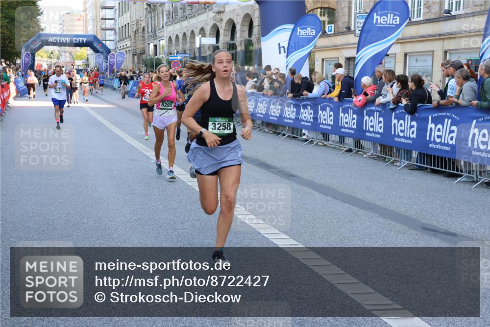 07.09.2025 - BARMER Alsterlauf Strokosch-Dieckow http://msf.ph/oto/8722427 07.09.2025 09:54:33 Ziel 2302, 2429, 2751, 2924, 3464, 3662, 3821, 4014, 4386, 4580, 4786, 4956, 4980, 5055, 5169, 5195, 5300, 5398, 5462, 5607, 6062, 6079, 6106, 6215, 6248, 8016, 8303 meine-sportfotos.de