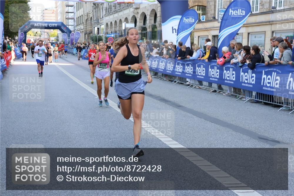 07.09.2025 - BARMER Alsterlauf Strokosch-Dieckow http://msf.ph/oto/8722428 07.09.2025 09:54:33 Ziel 2302, 2429, 2751, 2924, 3464, 3662, 3821, 4014, 4386, 4580, 4786, 4956, 4980, 5055, 5169, 5195, 5300, 5398, 5462, 5607, 6062, 6079, 6106, 6215, 6248, 8016, 8303 meine-sportfotos.de