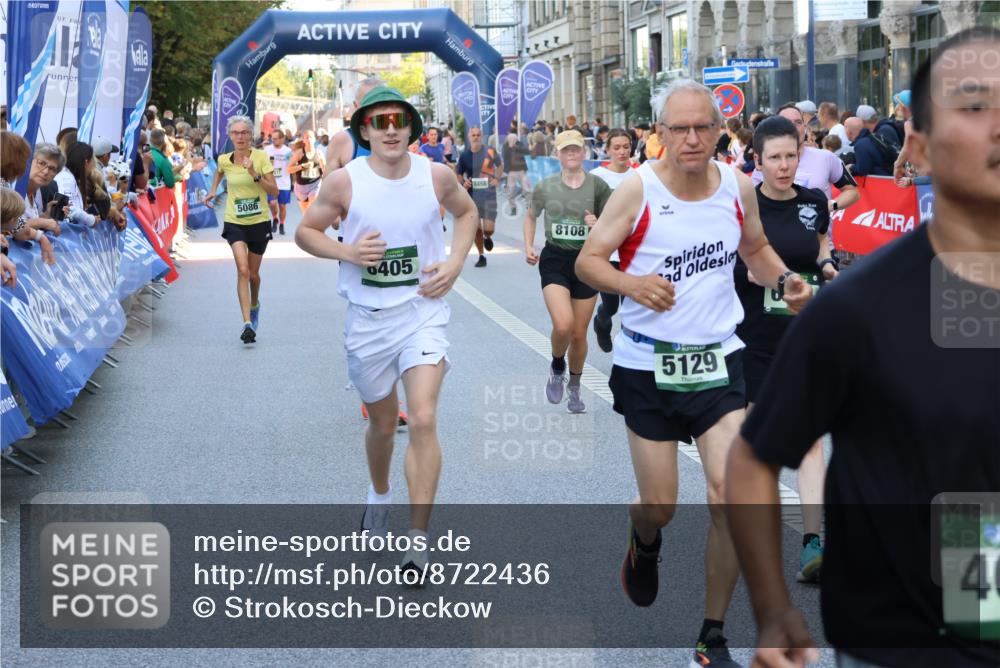 07.09.2025 - BARMER Alsterlauf Strokosch-Dieckow http://msf.ph/oto/8722436 07.09.2025 09:54:25 Ziel 2086, 2272, 2302, 2397, 2429, 2608, 2610, 2751, 2924, 3049, 3078, 3464, 3821, 4014, 4580, 4830, 4897, 4956, 5169, 5195, 5398, 5433, 5434, 5462, 5527, 6062, 6106, 6215, 6248, 6264, 8303 meine-sportfotos.de