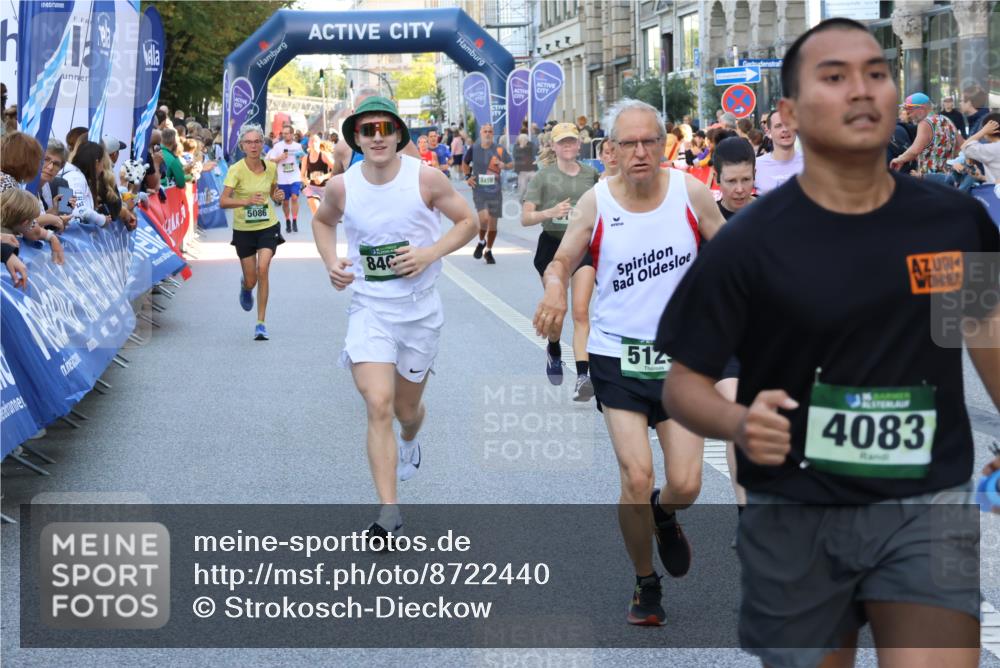 07.09.2025 - BARMER Alsterlauf Strokosch-Dieckow http://msf.ph/oto/8722440 07.09.2025 09:54:25 Ziel 2086, 2272, 2302, 2397, 2429, 2608, 2610, 2751, 2924, 3049, 3078, 3464, 3821, 4014, 4580, 4830, 4897, 4956, 5169, 5195, 5398, 5433, 5434, 5462, 5527, 6062, 6106, 6215, 6248, 6264, 8303 meine-sportfotos.de