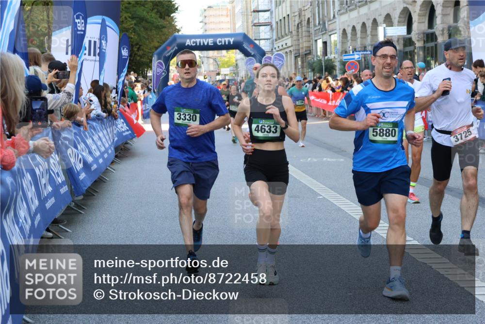 07.09.2025 - BARMER Alsterlauf Strokosch-Dieckow http://msf.ph/oto/8722458 07.09.2025 09:54:19 Ziel 2086, 2131, 2272, 2397, 2429, 2608, 2610, 2920, 2924, 3049, 3067, 3078, 3464, 3821, 4052, 4194, 4830, 4897, 4956, 5169, 5195, 5433, 5434, 5462, 5527, 6106, 6248, 6264 meine-sportfotos.de
