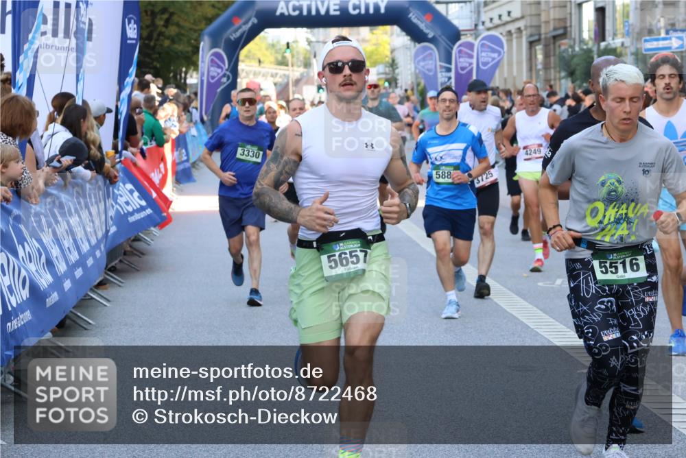 07.09.2025 - BARMER Alsterlauf Strokosch-Dieckow http://msf.ph/oto/8722468 07.09.2025 09:54:16 Ziel 2011, 2086, 2131, 2272, 2397, 2429, 2608, 2610, 2920, 2924, 3049, 3067, 3078, 3464, 3821, 4031, 4052, 4194, 4830, 4897, 4956, 5169, 5433, 5434, 5527, 6106, 6248, 6264, 8088 meine-sportfotos.de