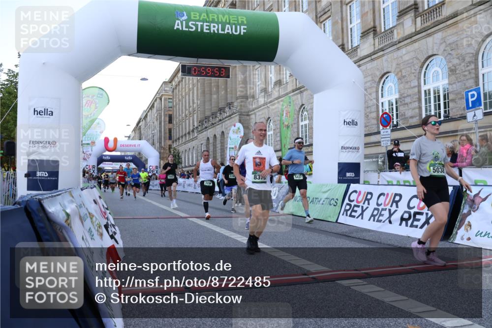 07.09.2025 - BARMER Alsterlauf Strokosch-Dieckow http://msf.ph/oto/8722485 07.09.2025 09:59:52 Ziel 2739, 2832, 3264, 3283, 3437, 3438, 3569, 3570, 4104, 4176, 4197, 4463, 4760, 4840, 4871, 5038, 5437, 5707, 8379, 8398, 8447 meine-sportfotos.de