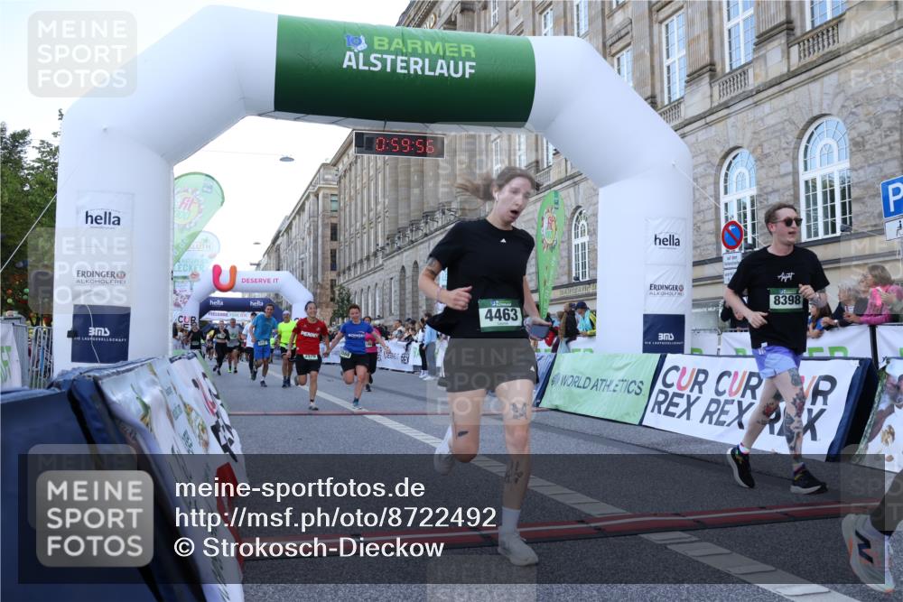 07.09.2025 - BARMER Alsterlauf Strokosch-Dieckow http://msf.ph/oto/8722492 07.09.2025 09:59:54 Ziel 2832, 3155, 3264, 3283, 3437, 3438, 3569, 3570, 3763, 4104, 4176, 4197, 4463, 4871, 5038, 5048, 5238, 5437, 5707, 8379, 8398 meine-sportfotos.de