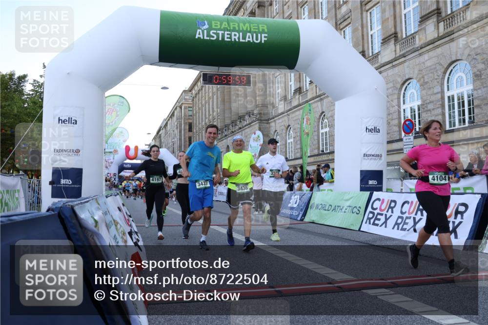 07.09.2025 - BARMER Alsterlauf Strokosch-Dieckow http://msf.ph/oto/8722504 07.09.2025 09:59:58 Ziel 2731, 2732, 2842, 3116, 3155, 3283, 3309, 3437, 3438, 3569, 3570, 3763, 4104, 4176, 4197, 4463, 4635, 4682, 4871, 5048, 5238, 5452, 5515, 6226, 6227, 6236, 8398 meine-sportfotos.de