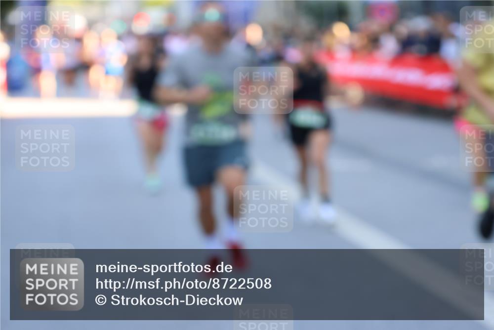 07.09.2025 - BARMER Alsterlauf Strokosch-Dieckow http://msf.ph/oto/8722508 07.09.2025 09:54:08 Ziel 2011, 2086, 2131, 2397, 2920, 3067, 3258, 4031, 4052, 4194, 4298, 4540, 4830, 4897, 5086, 5295, 6276, 8088, 8456 meine-sportfotos.de