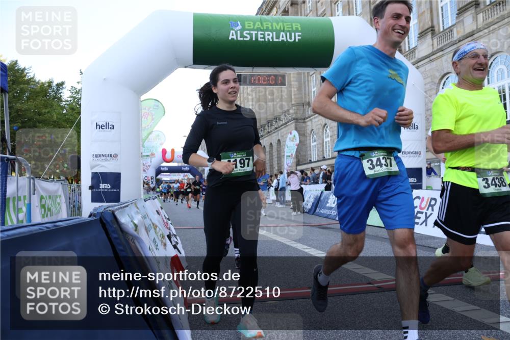 07.09.2025 - BARMER Alsterlauf Strokosch-Dieckow http://msf.ph/oto/8722510 07.09.2025 09:59:59 Ziel 2731, 2732, 2842, 3116, 3155, 3283, 3309, 3437, 3438, 3569, 3570, 3763, 4104, 4176, 4197, 4635, 4682, 4726, 4871, 5048, 5238, 5452, 5515, 6226, 6227, 6236 meine-sportfotos.de