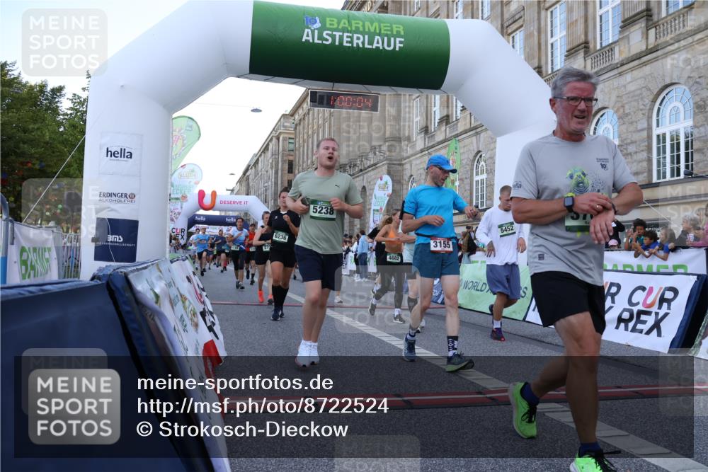 07.09.2025 - BARMER Alsterlauf Strokosch-Dieckow http://msf.ph/oto/8722524 07.09.2025 10:00:03 Ziel 2180, 2265, 2348, 2731, 2732, 2842, 3116, 3155, 3309, 3763, 4036, 4176, 4197, 4590, 4635, 4682, 4726, 4741, 4984, 5048, 5238, 5452, 5515, 5705, 6018, 6118, 6181, 6226, 6227, 6236, 8104, 8353, 8369 meine-sportfotos.de