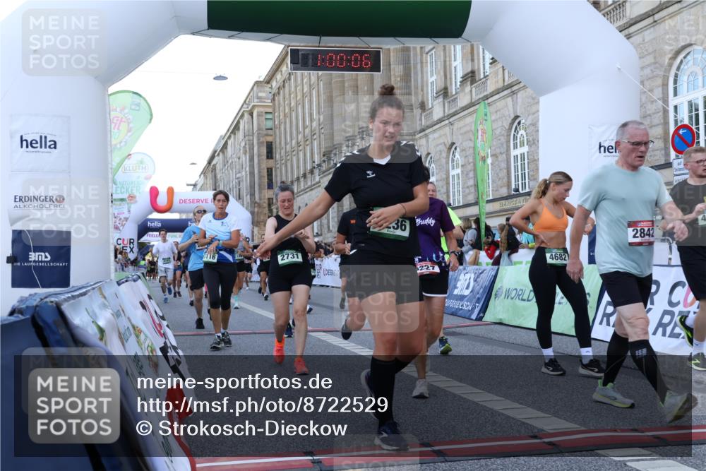 07.09.2025 - BARMER Alsterlauf Strokosch-Dieckow http://msf.ph/oto/8722529 07.09.2025 10:00:04 Ziel 2180, 2265, 2348, 2731, 2732, 2842, 3116, 3155, 3309, 3763, 4036, 4334, 4590, 4635, 4682, 4726, 4741, 4984, 5048, 5238, 5452, 5515, 5705, 6018, 6118, 6181, 6226, 6227, 6236, 8104, 8353, 8369 meine-sportfotos.de