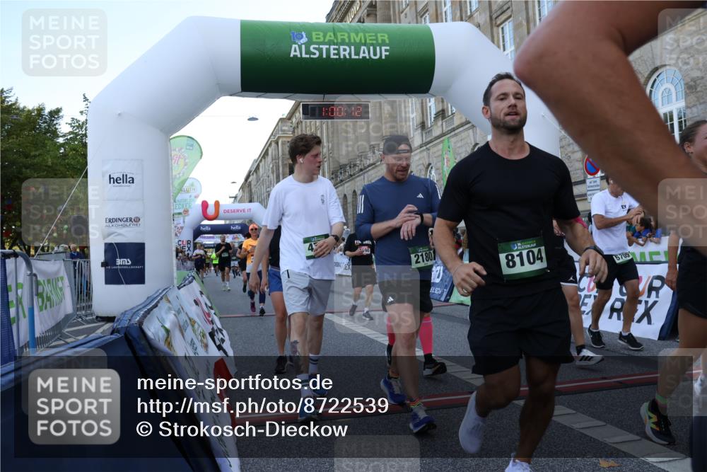 07.09.2025 - BARMER Alsterlauf Strokosch-Dieckow http://msf.ph/oto/8722539 07.09.2025 10:00:10 Ziel 2180, 2265, 2269, 2313, 2348, 2732, 2757, 3309, 3369, 4036, 4334, 4590, 4629, 4681, 4726, 4741, 4984, 5557, 5576, 5705, 5973, 5990, 6018, 6029, 6118, 6181, 6291, 8104, 8111, 8353, 8369, 8397 meine-sportfotos.de