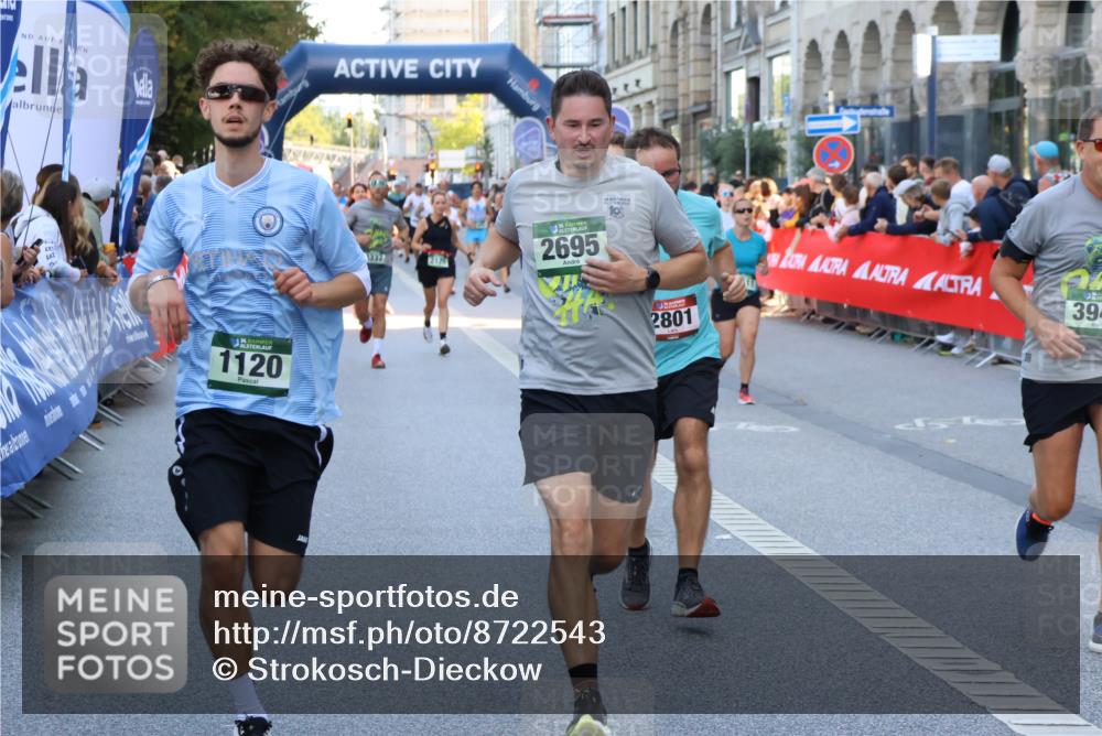 07.09.2025 - BARMER Alsterlauf Strokosch-Dieckow http://msf.ph/oto/8722543 07.09.2025 09:54:02 Ziel 2011, 2920, 3067, 3258, 3396, 3816, 4031, 4083, 4194, 4298, 4540, 5086, 5129, 5295, 6225, 6251, 6276, 8088, 8108, 8405, 8436, 8456 meine-sportfotos.de