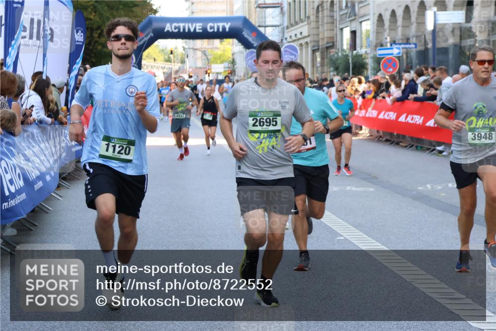 07.09.2025 - BARMER Alsterlauf Strokosch-Dieckow http://msf.ph/oto/8722552 07.09.2025 09:54:02 Ziel 2011, 2920, 3067, 3258, 3396, 3816, 4031, 4083, 4194, 4298, 4540, 5086, 5129, 5295, 6225, 6251, 6276, 8088, 8108, 8405, 8436, 8456 meine-sportfotos.de