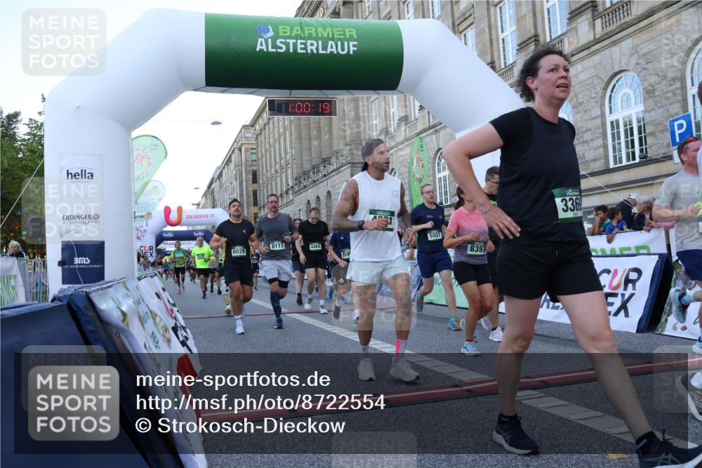 07.09.2025 - BARMER Alsterlauf Strokosch-Dieckow http://msf.ph/oto/8722554 07.09.2025 10:00:17 Ziel 2269, 2305, 2313, 2424, 2588, 2757, 3065, 3369, 3743, 4464, 4626, 4629, 4638, 4681, 4964, 4998, 5003, 5027, 5339, 5557, 5576, 5802, 5973, 5990, 6029, 6168, 6230, 6291, 8051, 8098, 8111, 8397 meine-sportfotos.de