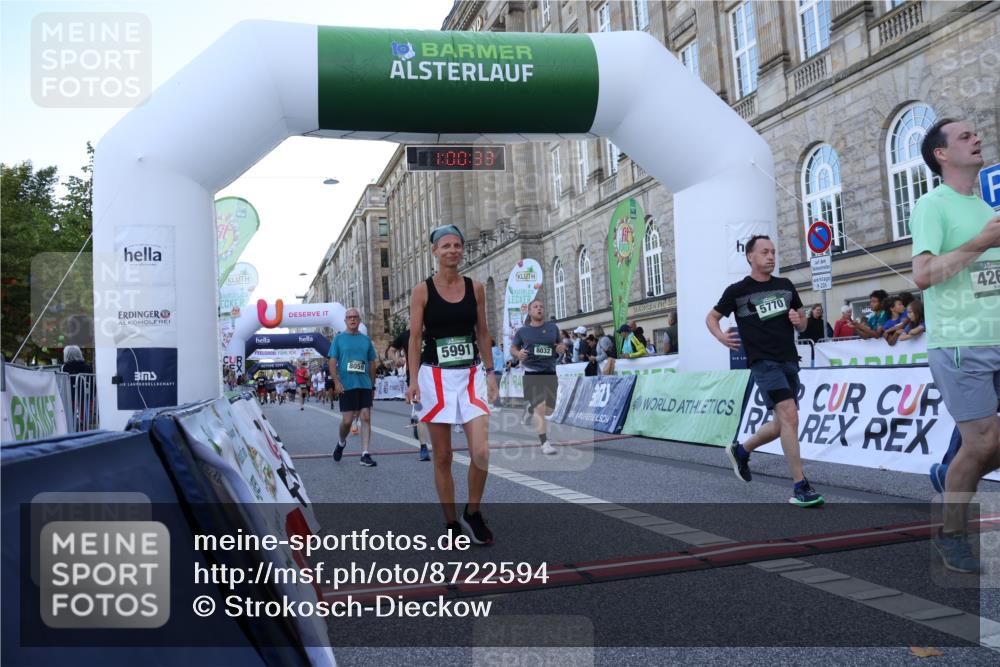 07.09.2025 - BARMER Alsterlauf Strokosch-Dieckow http://msf.ph/oto/8722594 07.09.2025 10:00:31 Ziel 2434, 2495, 2864, 2909, 2911, 3066, 3232, 3675, 3768, 4265, 5223, 5744, 5770, 5851, 5991, 6338, 8032, 8059 meine-sportfotos.de