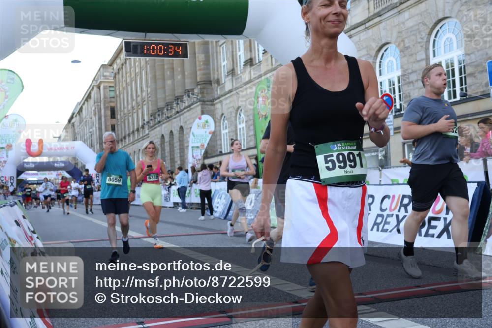 07.09.2025 - BARMER Alsterlauf Strokosch-Dieckow http://msf.ph/oto/8722599 07.09.2025 10:00:33 Ziel 2434, 2495, 2864, 2909, 2911, 3039, 3232, 3768, 4265, 5223, 5744, 5770, 5851, 6338, 8032, 8059 meine-sportfotos.de