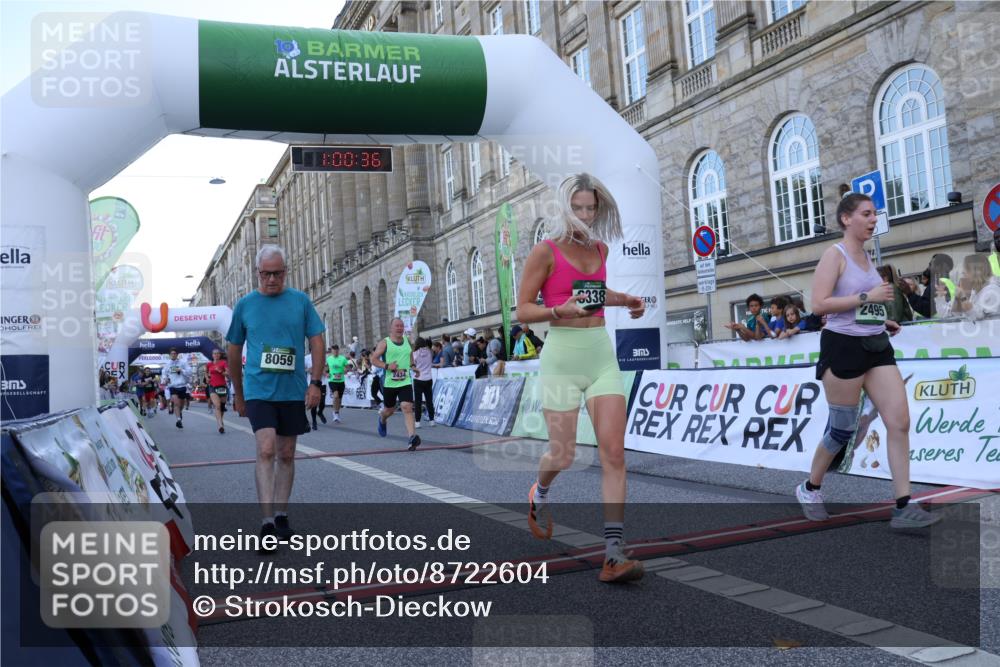 07.09.2025 - BARMER Alsterlauf Strokosch-Dieckow http://msf.ph/oto/8722604 07.09.2025 10:00:35 Ziel 2434, 2495, 2864, 2909, 2911, 3039, 3768, 3857, 4265, 4500, 5223, 5744, 5770, 5851, 6098, 6338, 8032, 8059 meine-sportfotos.de