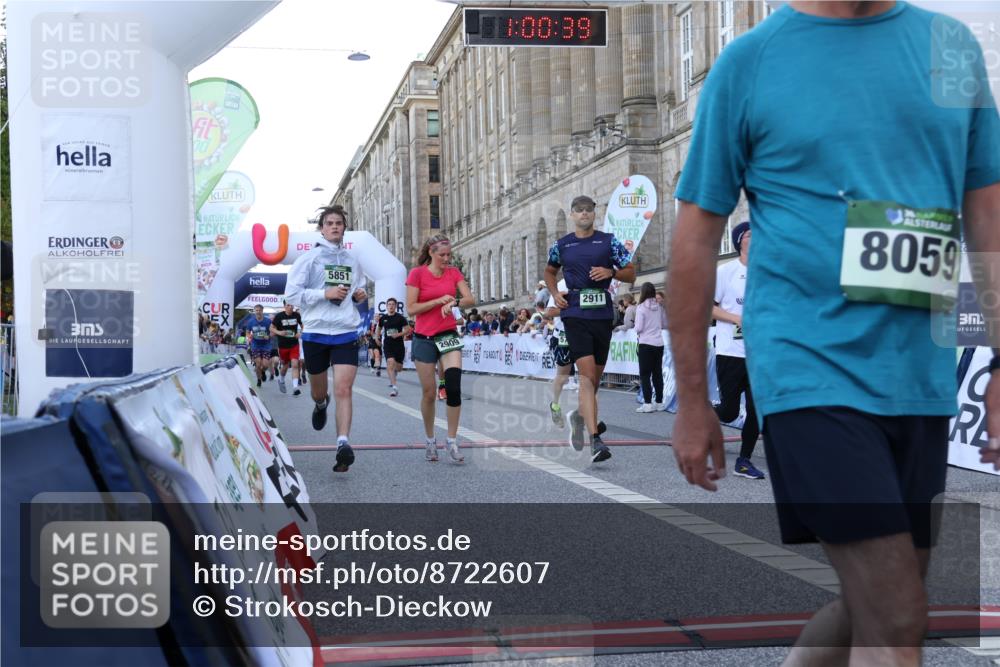 07.09.2025 - BARMER Alsterlauf Strokosch-Dieckow http://msf.ph/oto/8722607 07.09.2025 10:00:37 Ziel 2434, 2495, 2864, 2909, 2911, 3039, 3768, 3857, 4424, 4425, 4500, 4620, 5726, 5744, 5851, 6098, 6338 meine-sportfotos.de