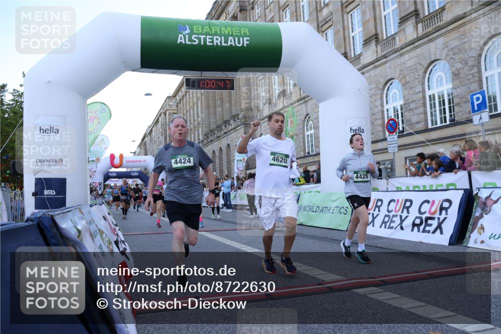 07.09.2025 - BARMER Alsterlauf Strokosch-Dieckow http://msf.ph/oto/8722630 07.09.2025 10:00:45 Ziel 1201, 2513, 3039, 3260, 3698, 3857, 3859, 3860, 4351, 4424, 4425, 4500, 4620, 4709, 4751, 4781, 4856, 4917, 5108, 5314, 5471, 5726, 6084, 6098 meine-sportfotos.de