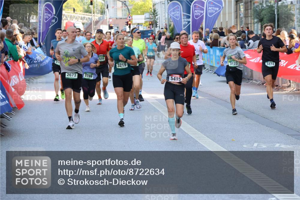 07.09.2025 - BARMER Alsterlauf Strokosch-Dieckow http://msf.ph/oto/8722634 07.09.2025 09:53:50 Ziel 2247, 2498, 3330, 3396, 3632, 3725, 3748, 3816, 4083, 4249, 4267, 4295, 4298, 4539, 4540, 4633, 5086, 5117, 5129, 5446, 5459, 5484, 5516, 5657, 5880, 5954, 6021, 6048, 6134, 6225, 6251, 8108, 8284, 8405, 8436 meine-sportfotos.de