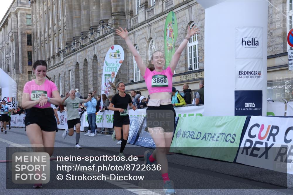 07.09.2025 - BARMER Alsterlauf Strokosch-Dieckow http://msf.ph/oto/8722636 07.09.2025 10:00:47 Ziel 1201, 2513, 3260, 3698, 3857, 3859, 3860, 4351, 4424, 4425, 4620, 4709, 4751, 4781, 4856, 4917, 5108, 5314, 5357, 5359, 5471, 5726, 5767, 5957, 6084 meine-sportfotos.de